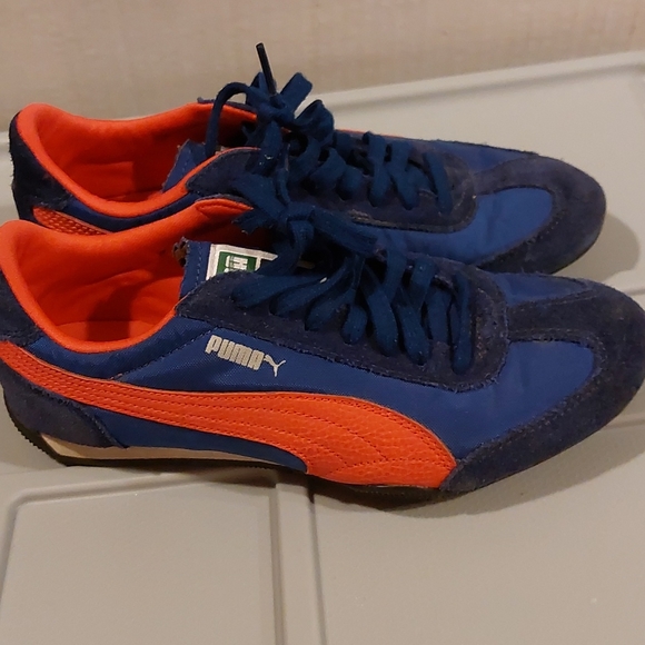 Sneakers - Picture 3 of 3